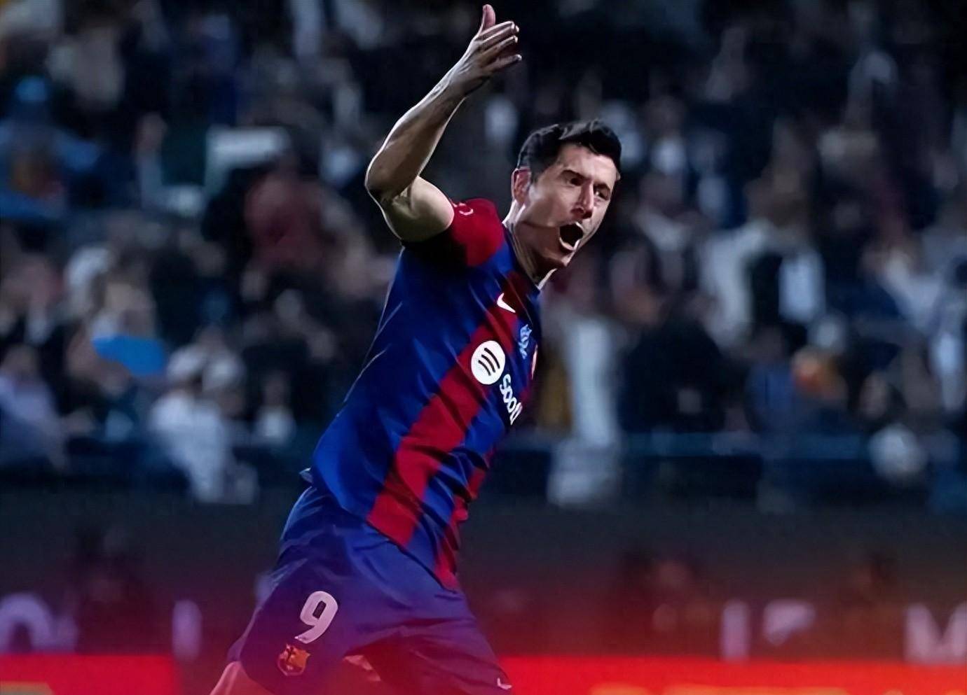 33球对26球！巴萨皇马进攻大比拼，西甲争冠悬念十足！