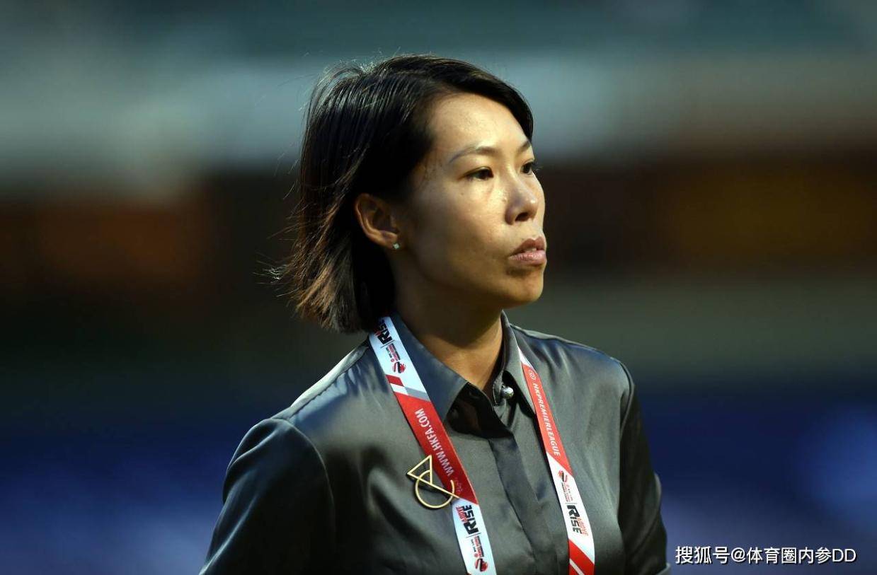 陈婉婷撕掉中国足球遮羞布：男足不用，女足位置被男教练占着，她们没地方去