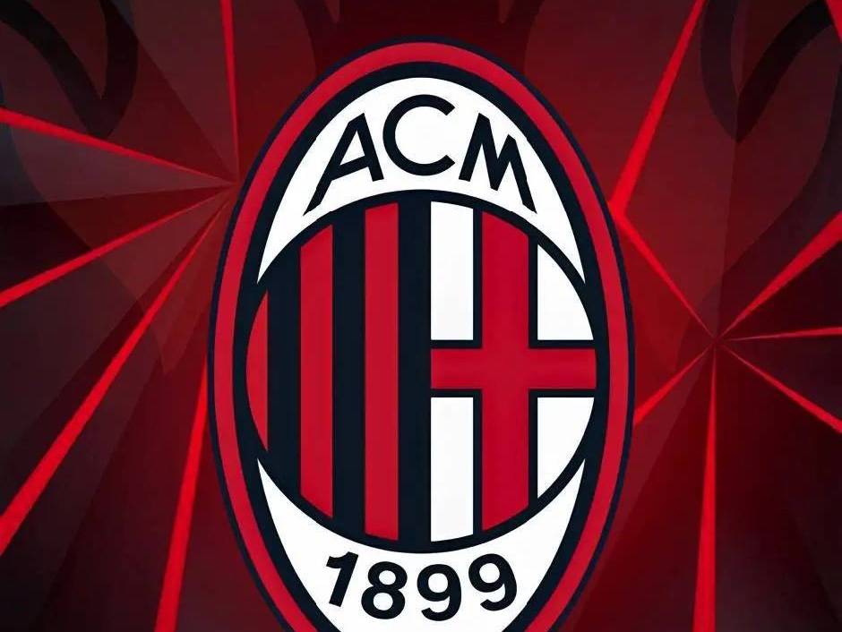 意甲媒体透露：莱万多夫斯基的经纪人扎哈维和塔雷一直在联系，他们共同讨论莱万的情况