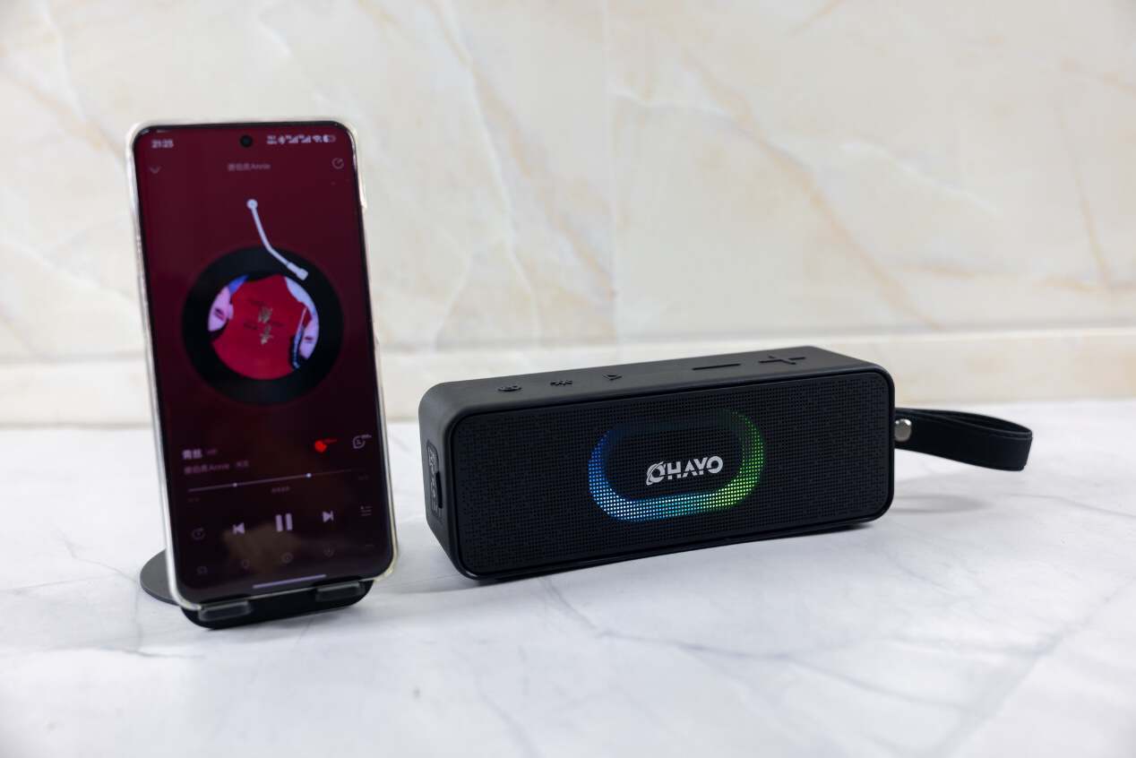 声光同步律动，小体积大功率，雷登S11便携蓝牙音响体验