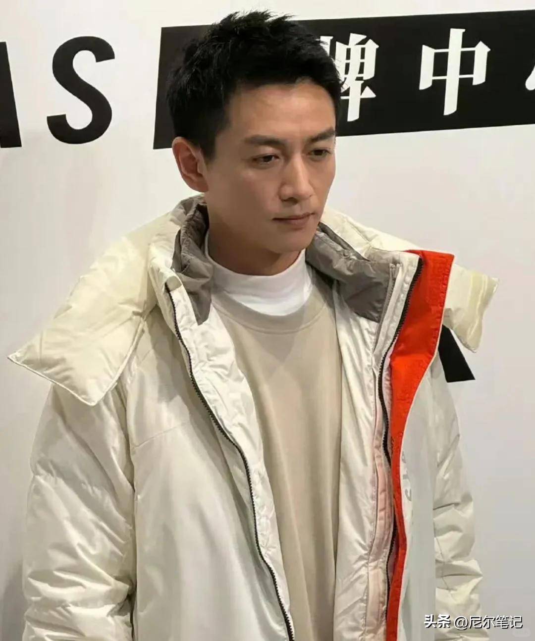 38岁陈晓近况曝光长发狼尾嫩的像男大学生网友眼里又有光了