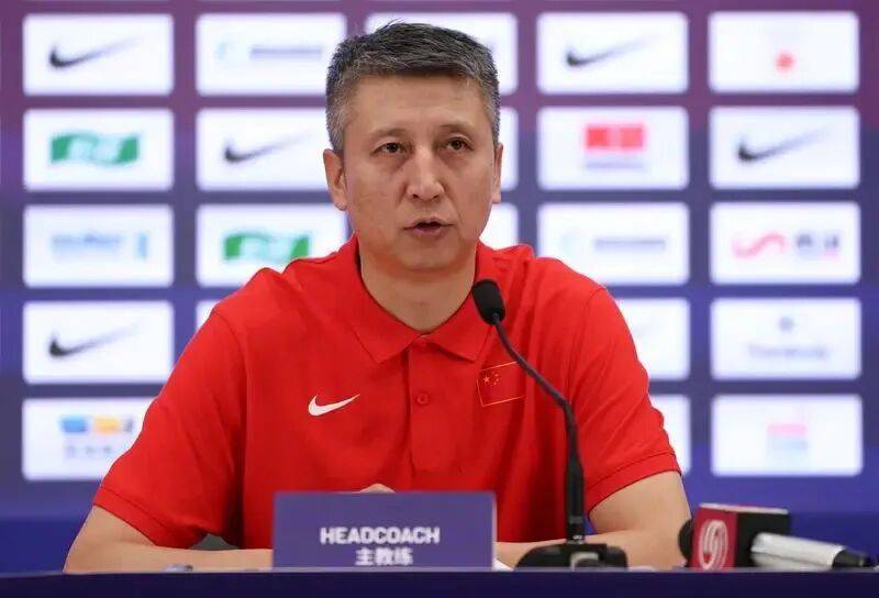 中国男篮大战韩国男篮！三大国手正式回归，郭士强不装摊牌了