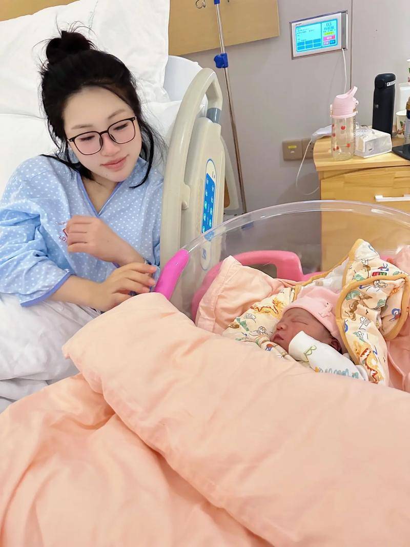 新生儿出生体重5斤6斤8斤有什么区别？医生不说,妈妈也要清楚