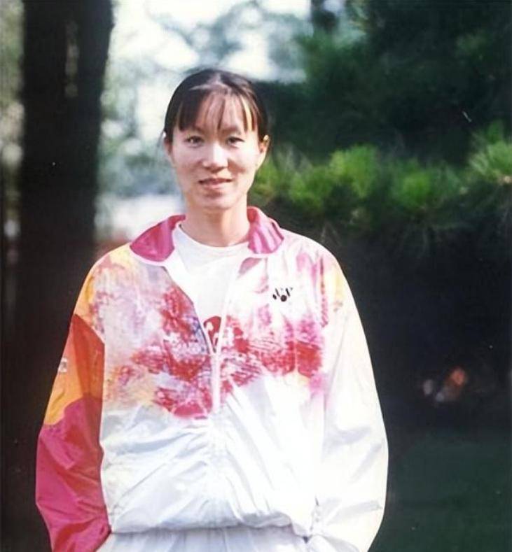 羽坛名将葛菲:17岁父亲患肝病早逝,嫁羽毛球世界冠军孙俊很幸福