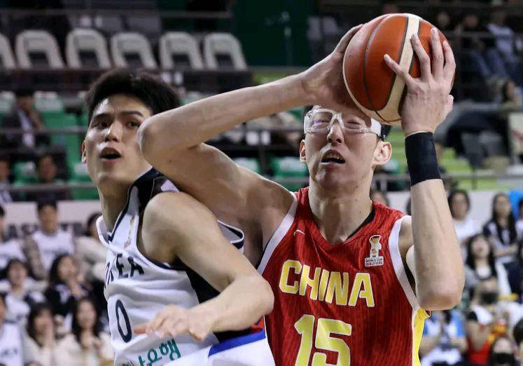 主客场双败，国篮惨遭韩国两连杀，程帅澎胡金秋合砍37分难掩败局