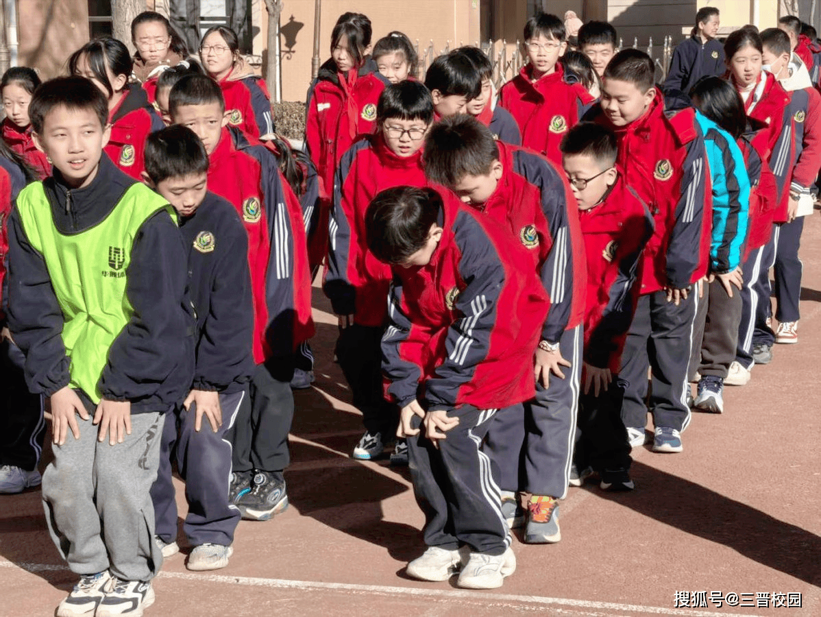 太原迎泽区山水城小学举行2025年冬季跑操启动