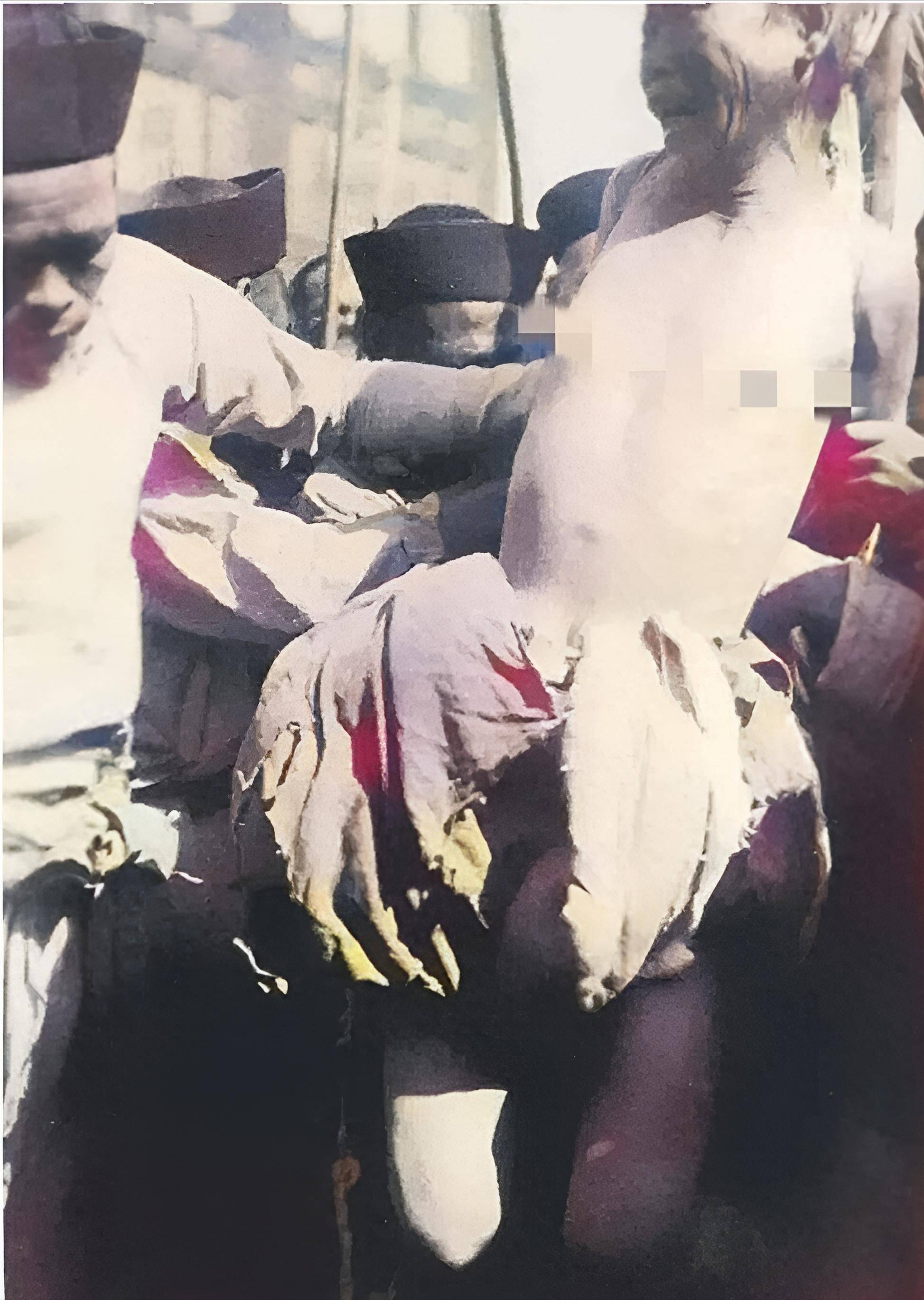 1904年,王维勤被活剐凌迟时一张罕见留影,脸面向人群充满绝望