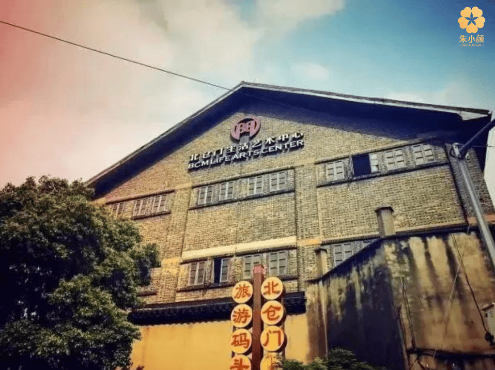 不动刀、不挨针，45分钟“小脸奇迹”！——小颜整骨真香现场-头条日报网