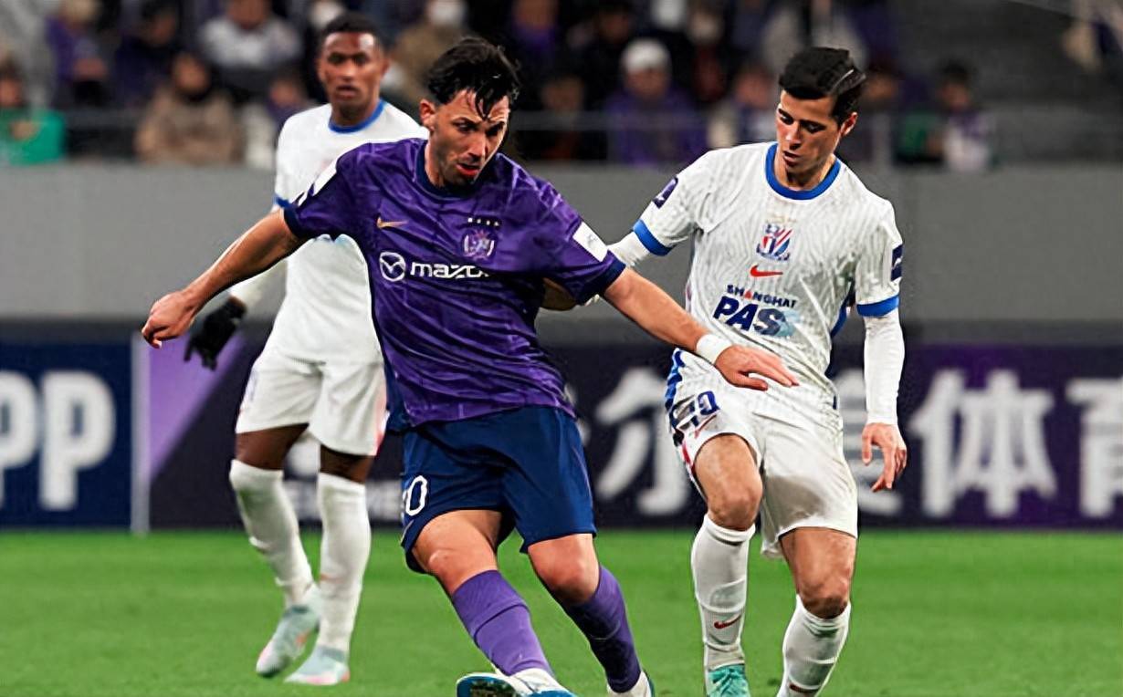 亚冠出局引爆大清洗！申花3外援恐集体离队，巴西银靴已抵达谈判！