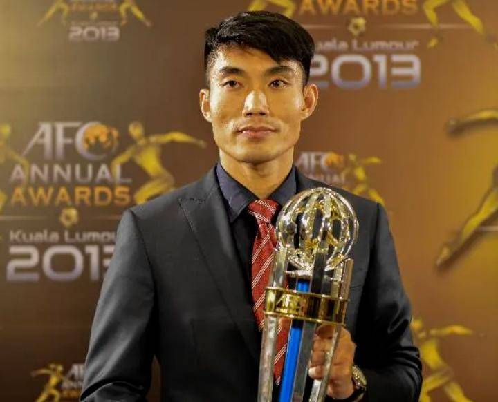 国足功勋重出江湖！郑智接手青岛，新挑战暗藏隐忧