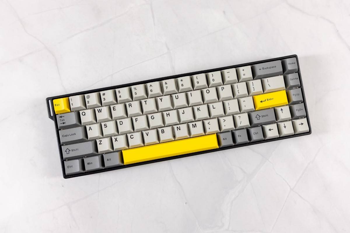 颜值高,手感好,高RT精度,黑爵AK680 V2 RGB磁轴电竞键盘体验