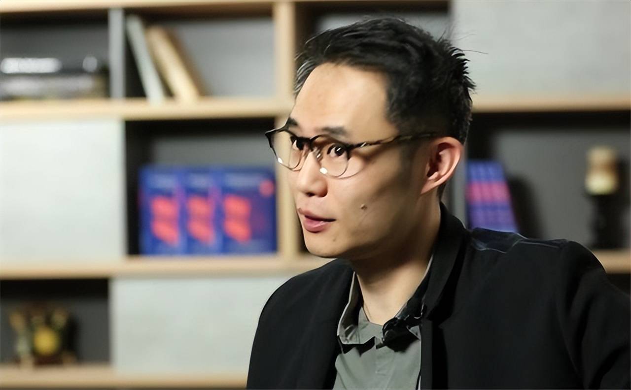 武大教授周玄毅的高级猎艳史,流氓不可怕,就怕流氓有文化