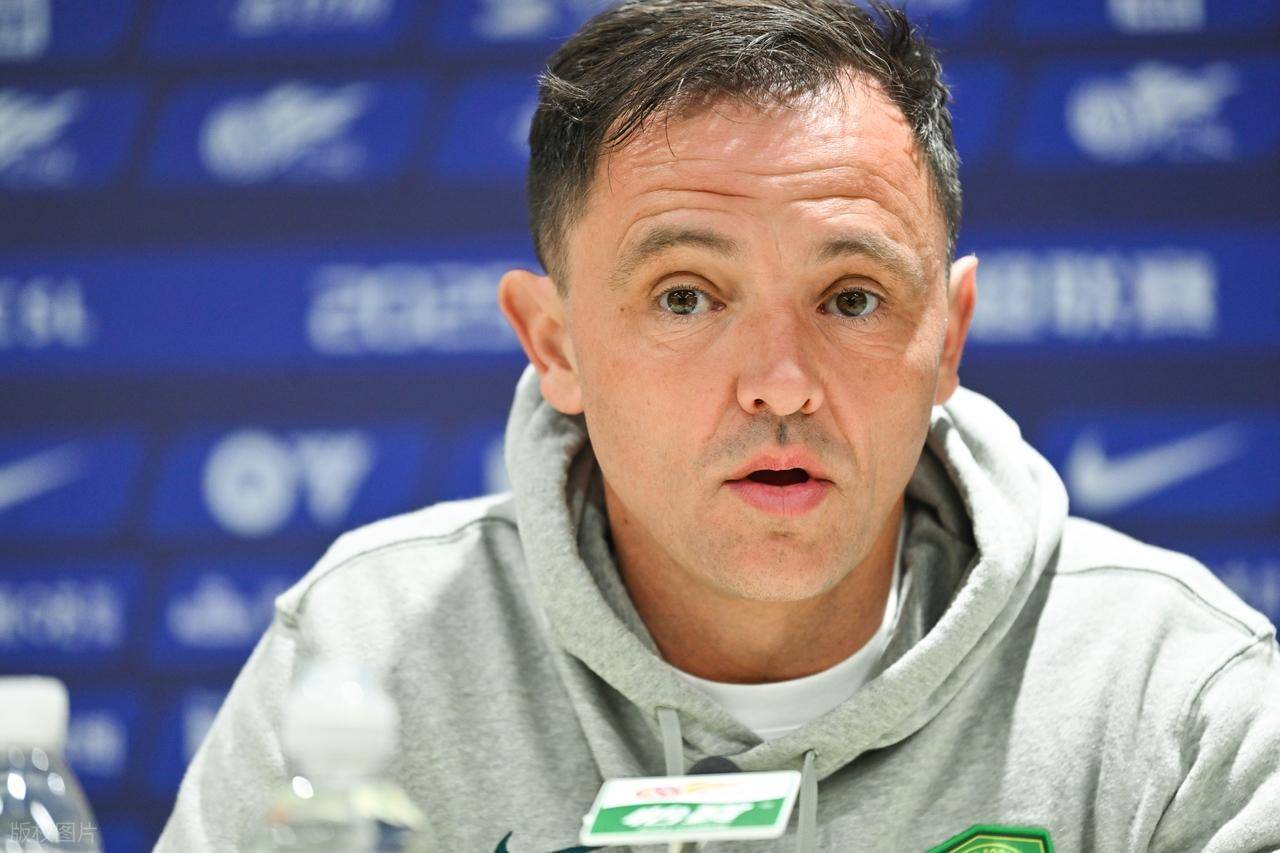 亚冠二级联：国安惜败麦克阿瑟的原因，小说都不敢这么写