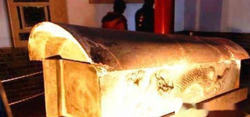 朱元璋的下葬过程有多恐怖?明史给出的资料,足以让人胆战心惊