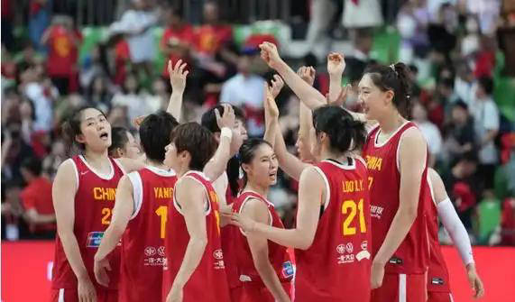 篮协官宣女篮名将陈楠接任主教练，42岁曾是李梦好友及张子宇恩师