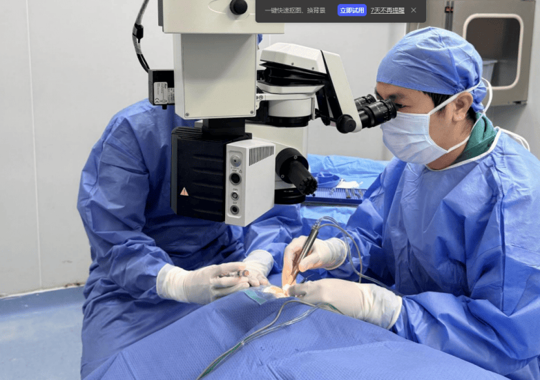  从术前近乎无视力到术后视力0.6，佛山爱尔眼科助八旬老人驱散白内障阴霾(图2)