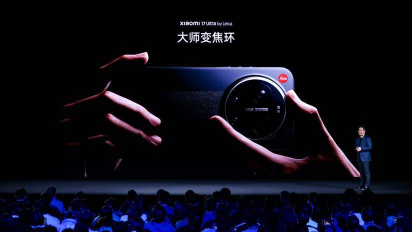 小米15周年、徕卡100周年献礼之作，首款徕卡红标手机“小米17 Ultra 徕卡版”重磅发布-最极客