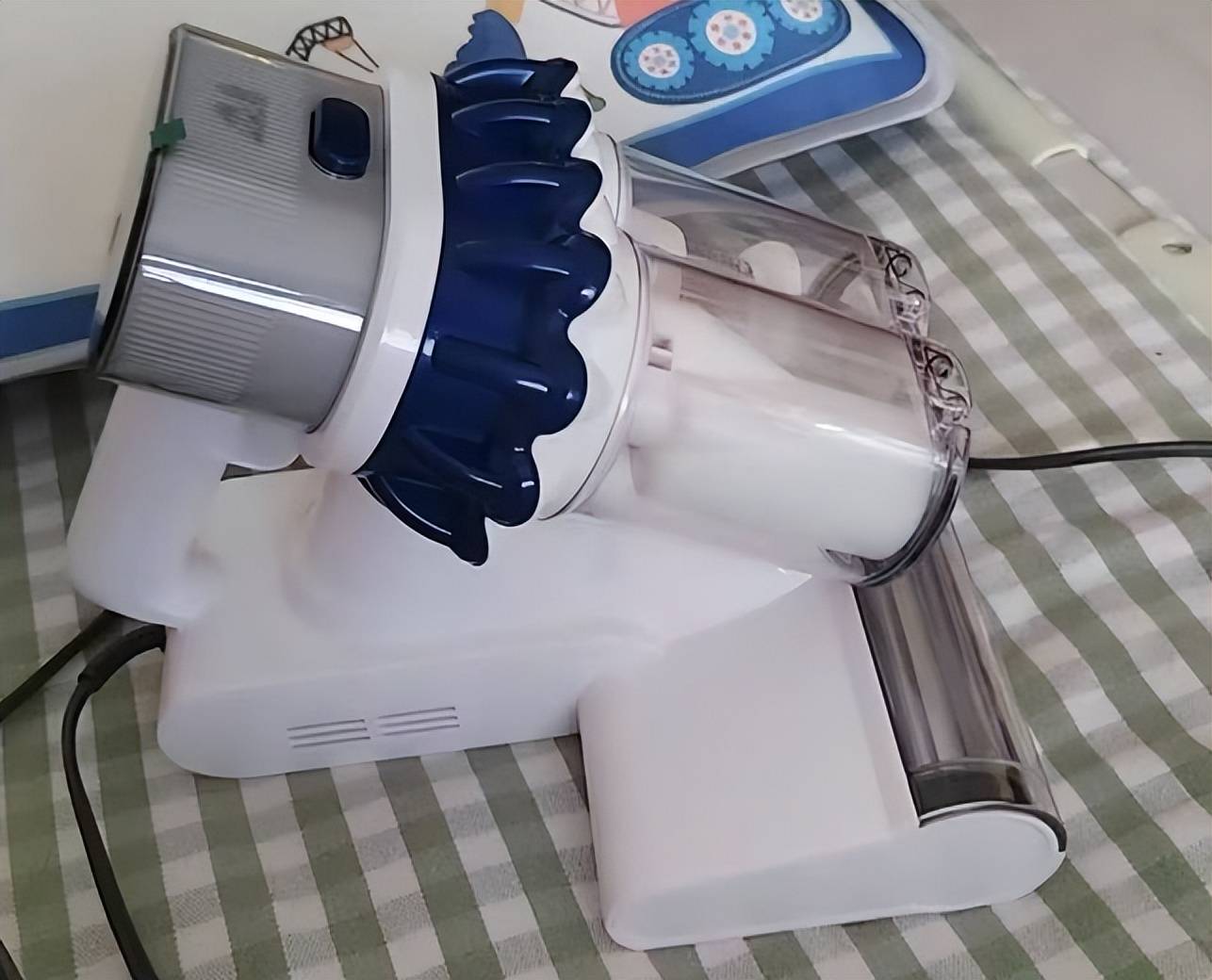 家用除螨仪有线还是无线除螨效果好？除螨仪谁家好？十大先锋热门除螨仪品牌排行榜一览！小白精选款！