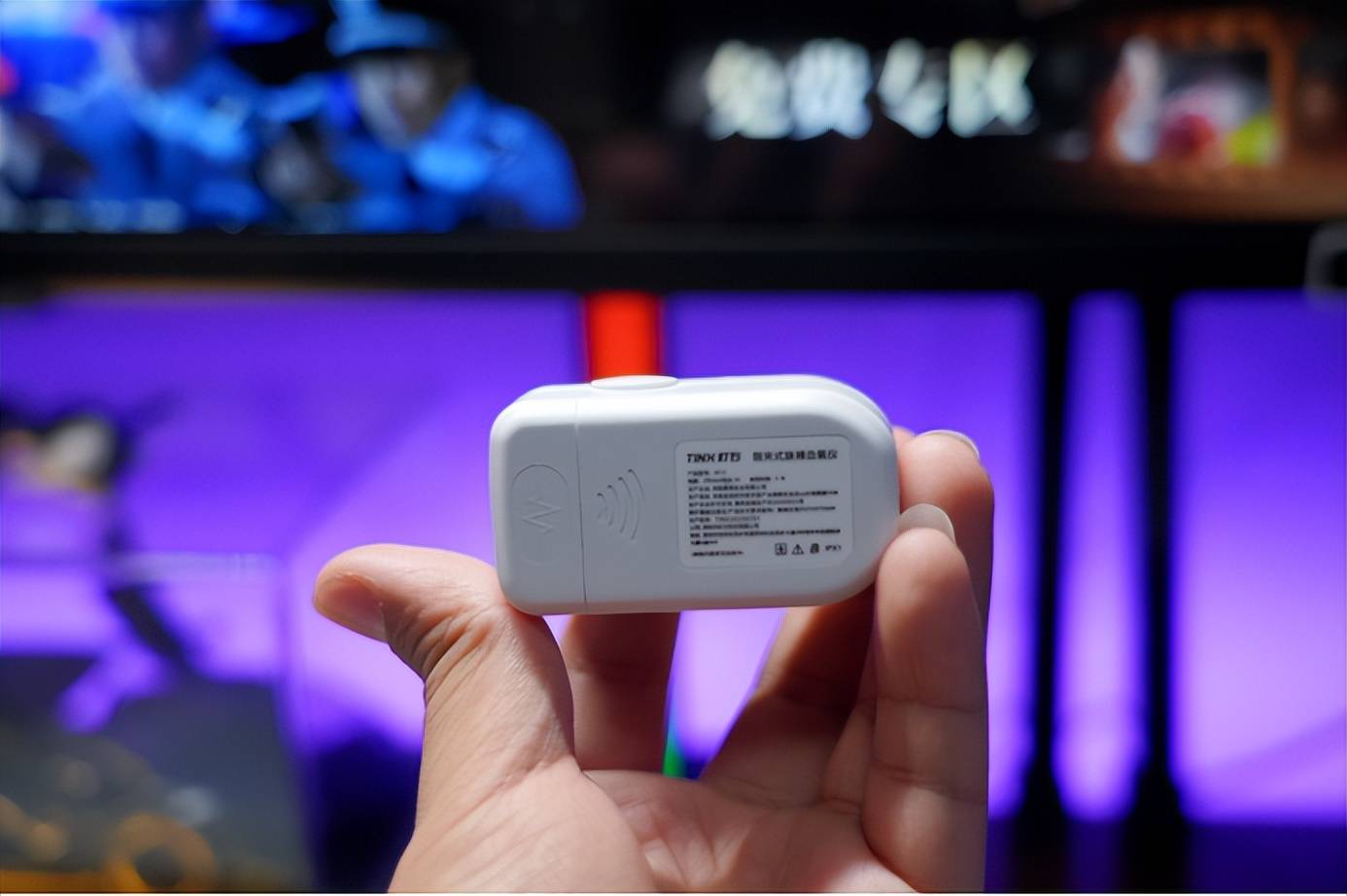 血氧仪选哪个？町石tinx指夹式血氧仪体验：原来这些人真的该备一个