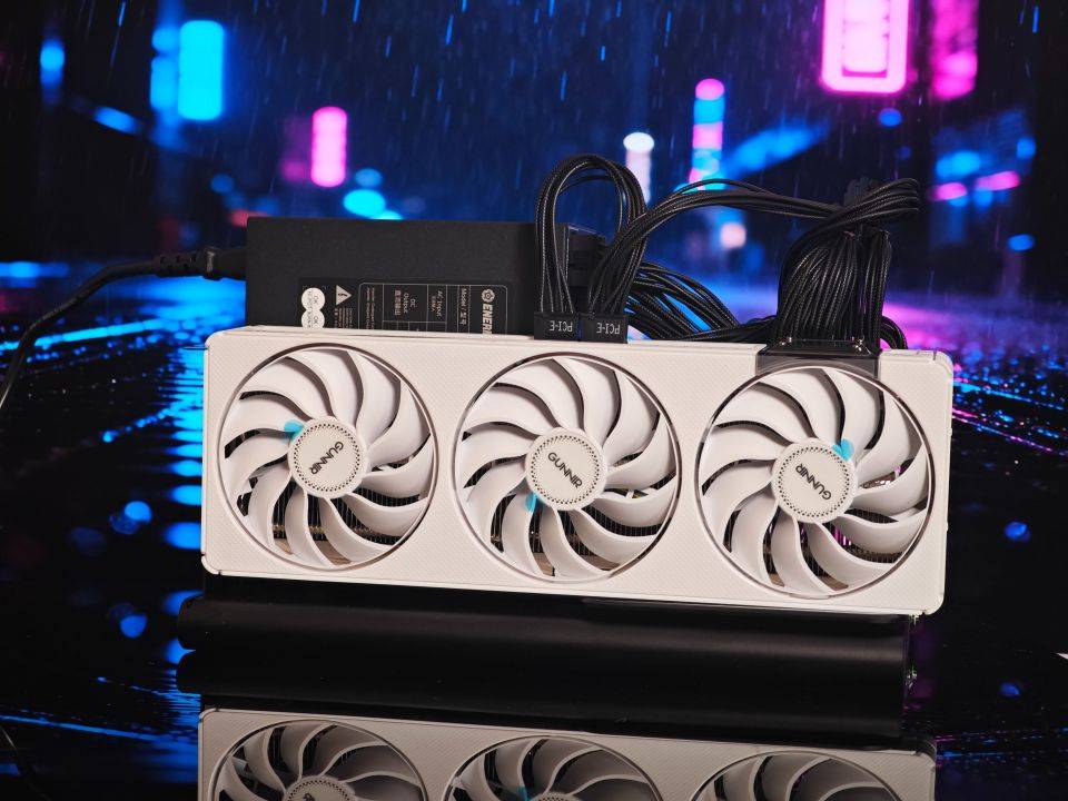 笔记本、迷你主机轻松畅玩3A游戏!磐镭Link S-3显卡扩展坞实测!