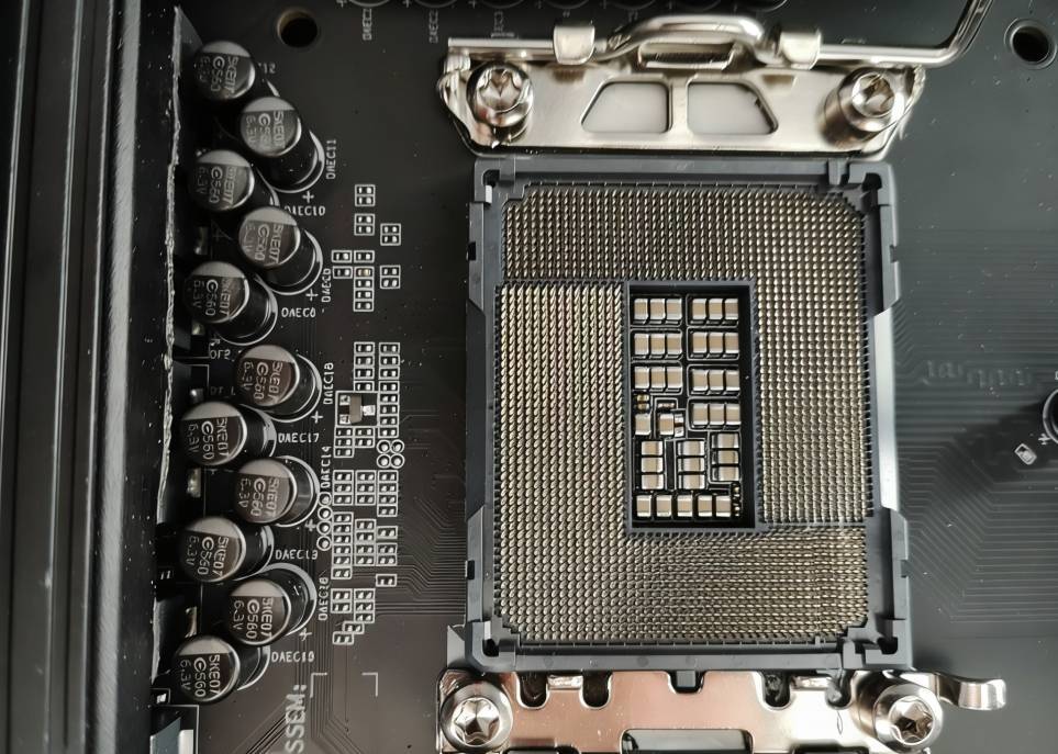 技嘉主板维修全流程体验：意外损坏不慌，大厂售后暖心护航