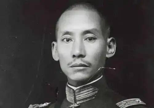 云南王龙云七个儿子命运如何?有人看破红尘,有人自取灭亡