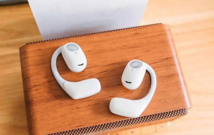 挂耳式耳机什么牌子戴起来舒服？2026舒适度最好的开放式耳机推荐