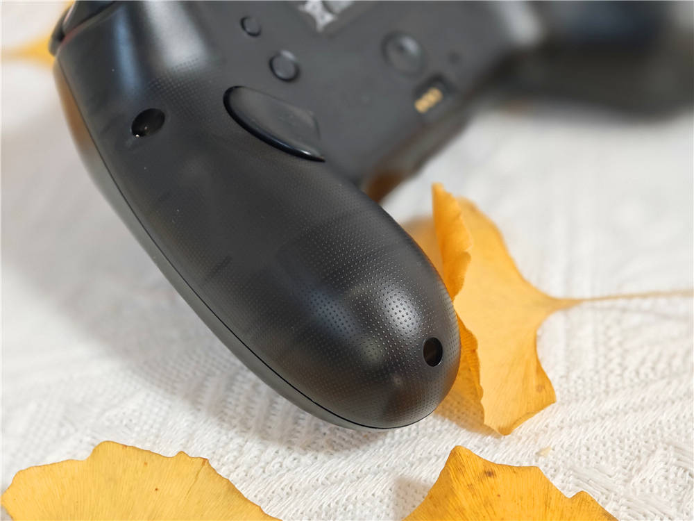 西圣GC1游戏手柄体验：多设备兼容，全平台无缝切换