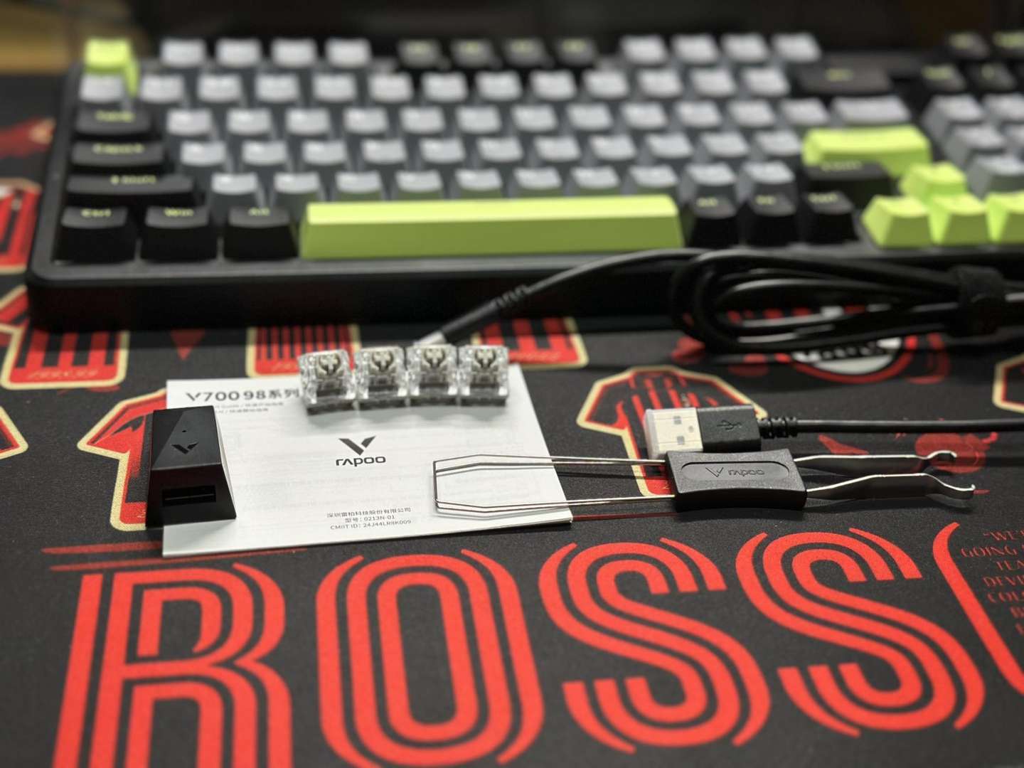 懒人狂喜！雷柏 VT9MAX+V700DIY-98长续航版，最强套装，焊死桌面 