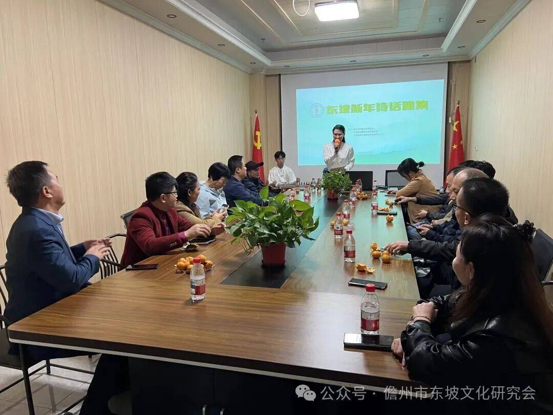 л���Ͷ�������ʫ���ż���������������ʫ�е���˼������