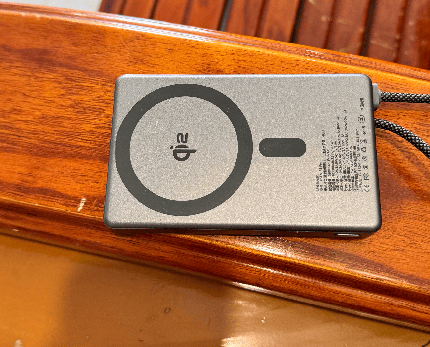 充电宝第一名的是什么品牌？高品质充电宝十大排行榜推荐！闭眼入准没错！