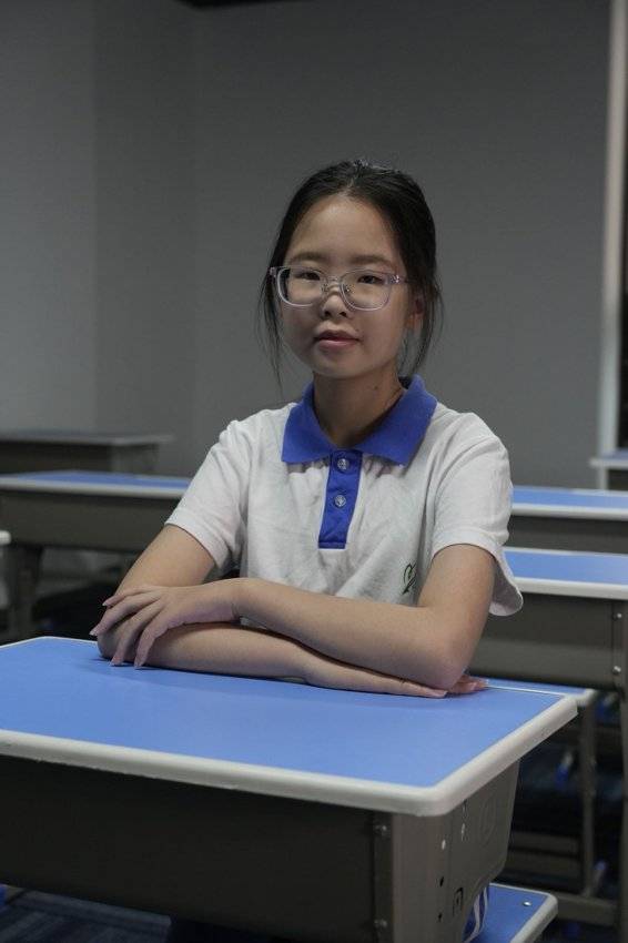 上海礼智信影视文化传媒出品的《三年二班奇遇记》正式开拍