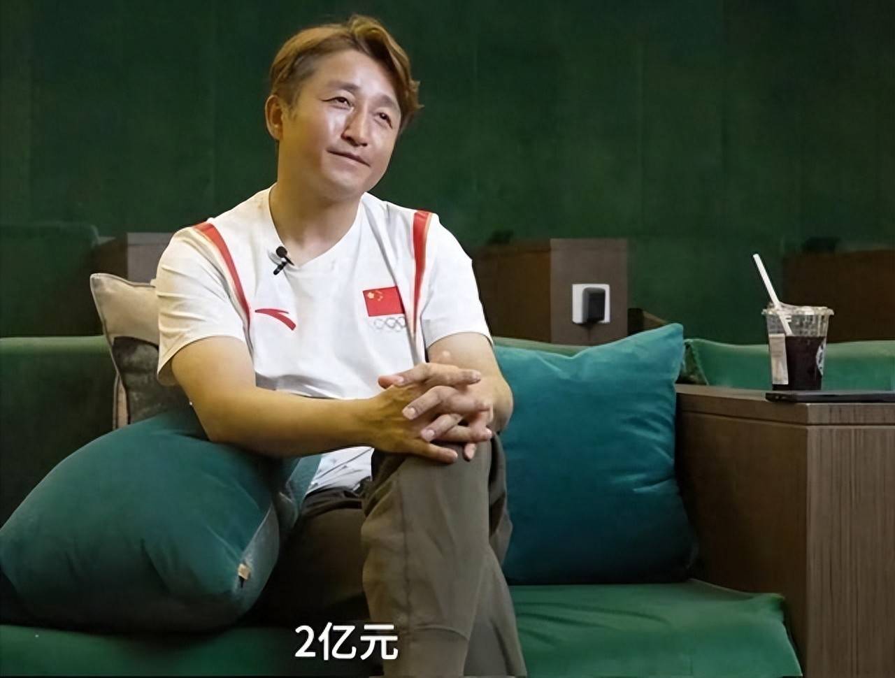 7年赔光2个亿，中年返贫的邹市明，终究还是向生活低头了_搜狐网