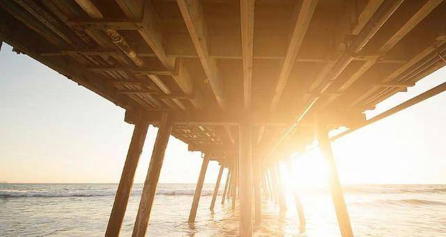 中国木工结构奇迹，只用木质结构就能支撑百年，并非汉族建造