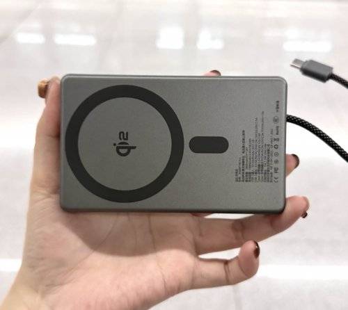 什么牌子的充电宝最好？十大公认耐用充电宝品牌排名，充电快容量大