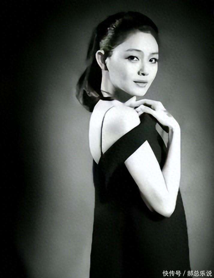 S妈自爆大S雕像揭幕礼时间，2点2分2秒，暗藏三人对大S深沉的爱