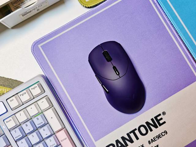 无线“耐力王”终结焦虑：最强续航无线键鼠套装雷柏VT9 MAX + V700DIY-98长续航版！