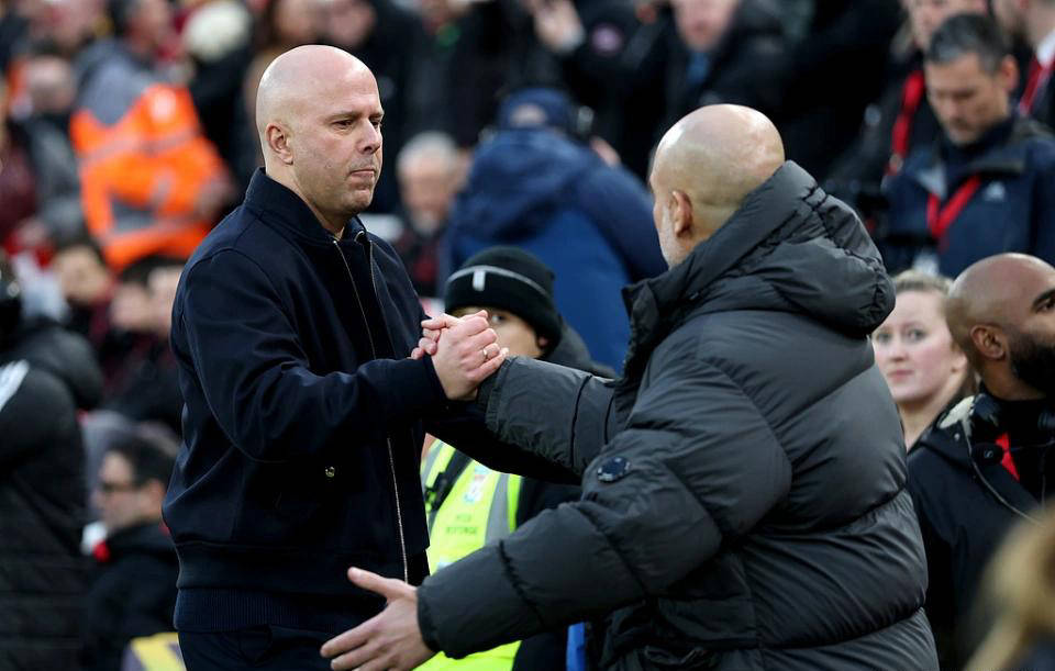 利物浦主帅7轮仅1胜依旧大笑引热议 不满裁判判罚尤为激烈