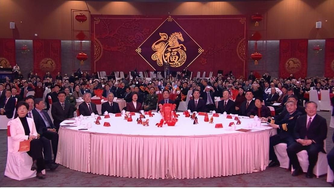 原创
            黄子弘凡谭晶唱哭全网！《音乐缘计划2》致敬平凡英雄封面图