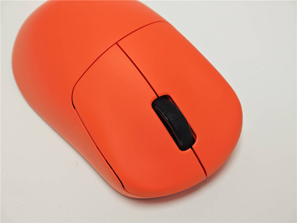 雷柏VT3s电竞鼠标：全新配色，轻量化设计，让游戏不再单调