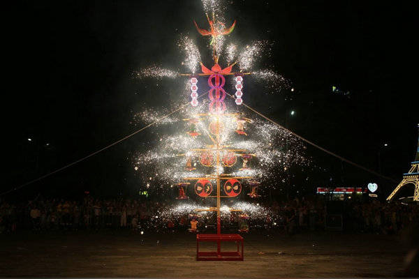 黄河潮涌贺新春，慢旅深游启新篇 九曲黄河万里情浓厚年味 引领春节旅游新风尚
