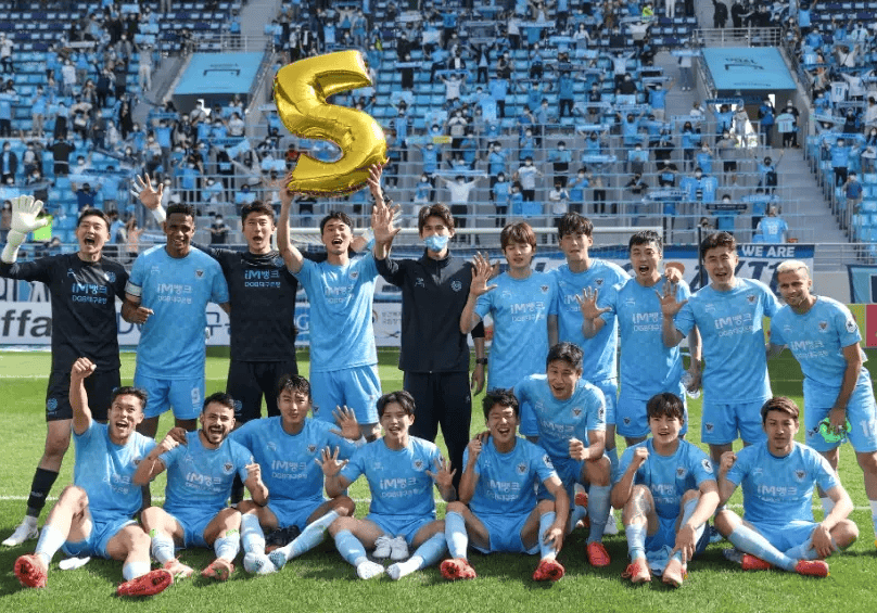 光州FC vs 富川FC