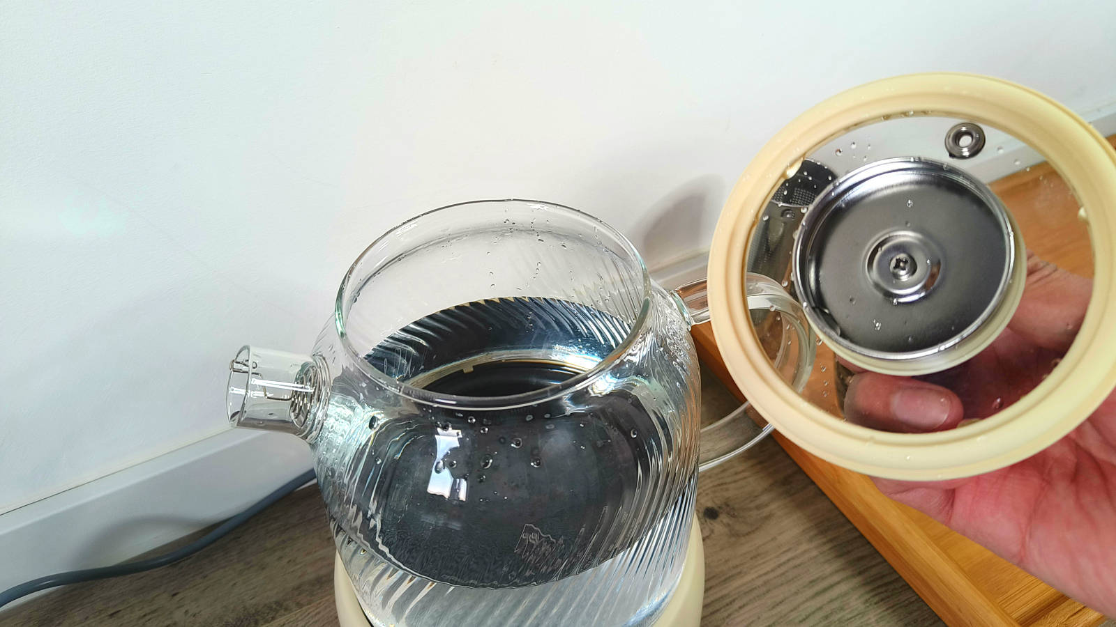 clara可莱养生壶：重新定义健康养生，让年轻人爱上精致慢生活