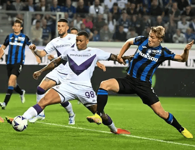 周三010欧冠：拜仁VS亚特兰大，5球天坑难逆转，南大王主场稳锁八强