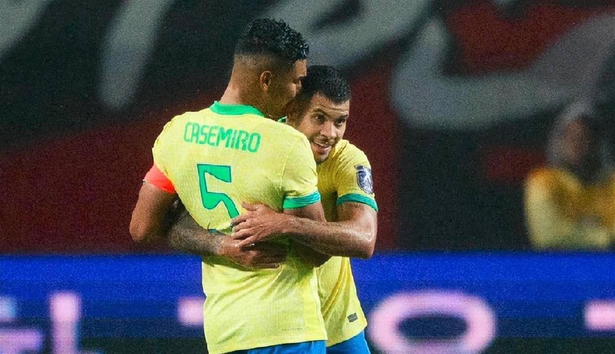 皇马错过的猎物被曼联截胡!新铁腰搭档胖虎,中场要翻天