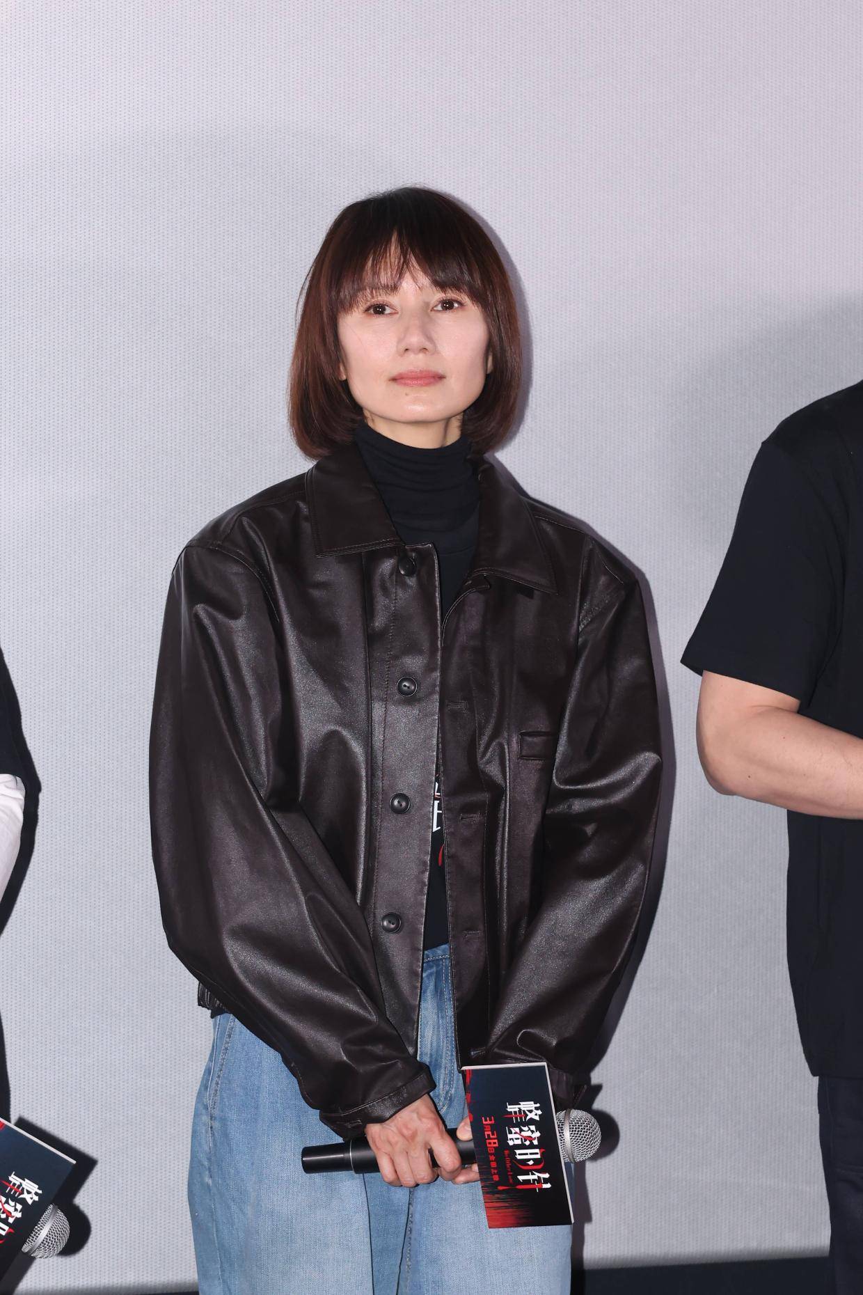 《蜂蜜的针》北京首映礼 袁泉宁静耿乐齐溪深度解读角色内核