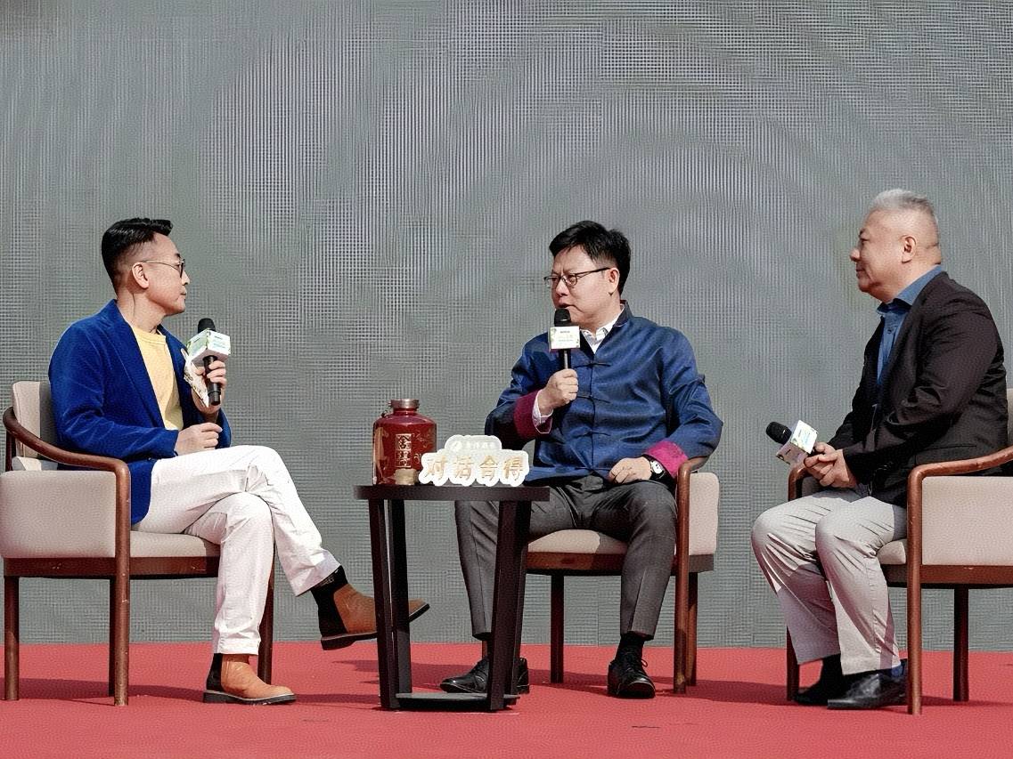 821efd095daa21e44b2f8e1cac3e2931