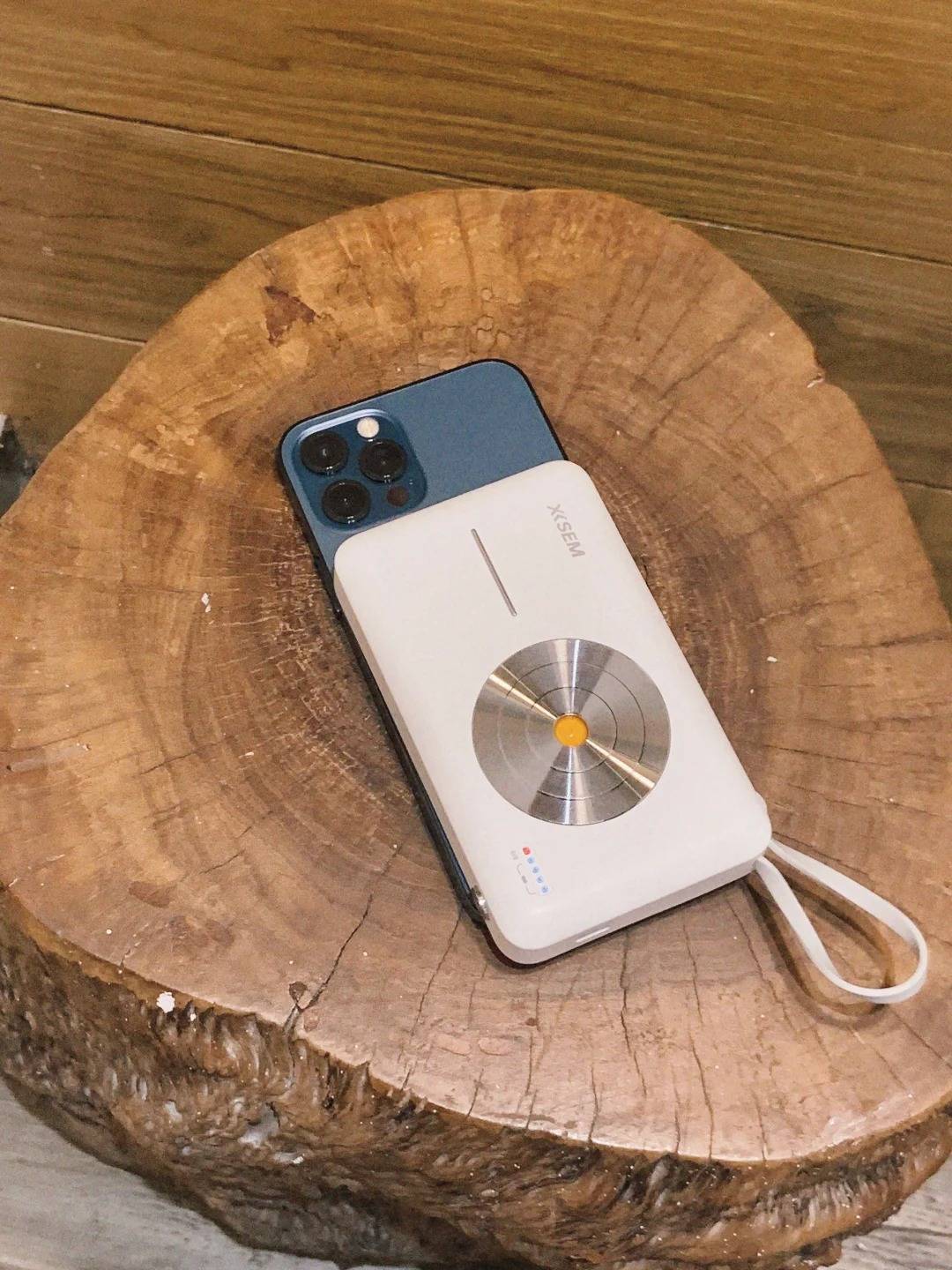 苹果用什么充电宝好一点？2026年10款最适合苹果手机的充电宝推荐，新手选购怕踩雷就看这篇