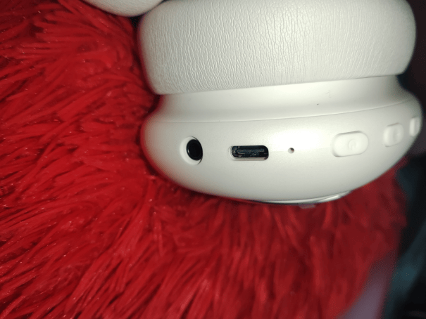 千元头戴新标杆：南卡（NANK）Show灵动屏，舒适与音质的双重革命