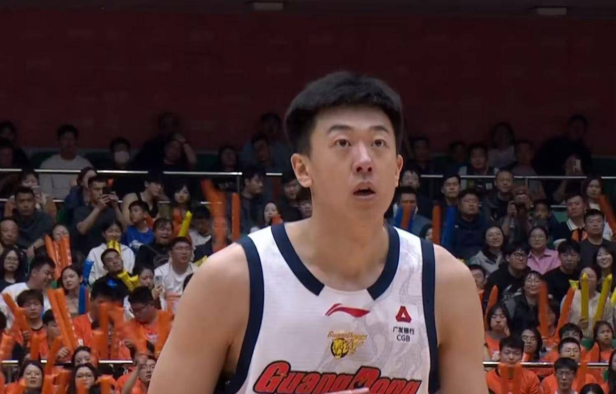 确认不打了！广东第一外援接近常规赛报销，杜锋迎来下课倒计时？